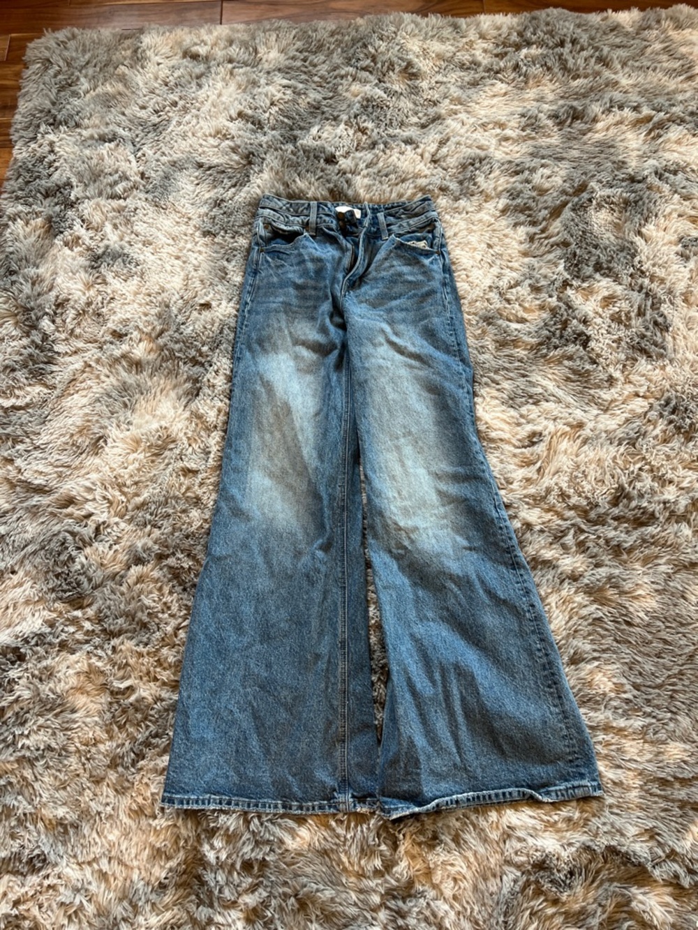 Wide Leg Women's Jeans in Faded Blue